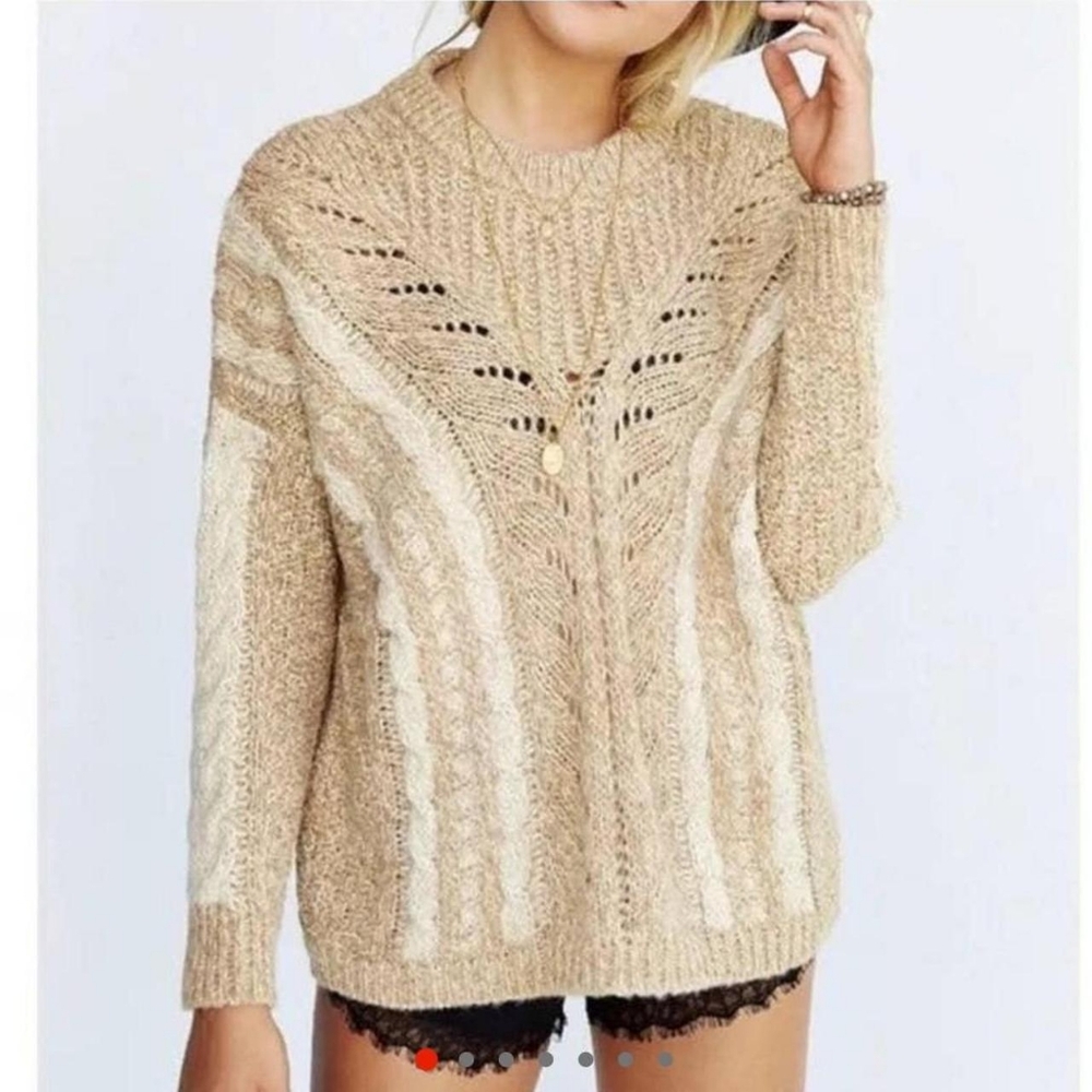 Ecote sand+cloud white : heavy maroon chunky oversized braided knit urban uo